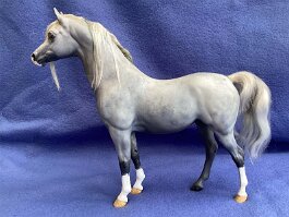 Arab mare. Breyer PAM r/h in 1990’s?