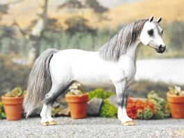 Sugar n Spice of Penrhyn, Welsh A Mare. Animal Artistry Welsh A r/h in the 1990’s