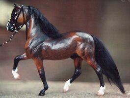 Dapple Bay. Breyer r/r/h possibly USA artist?